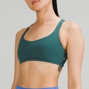 Lululemon Free to Be Bra